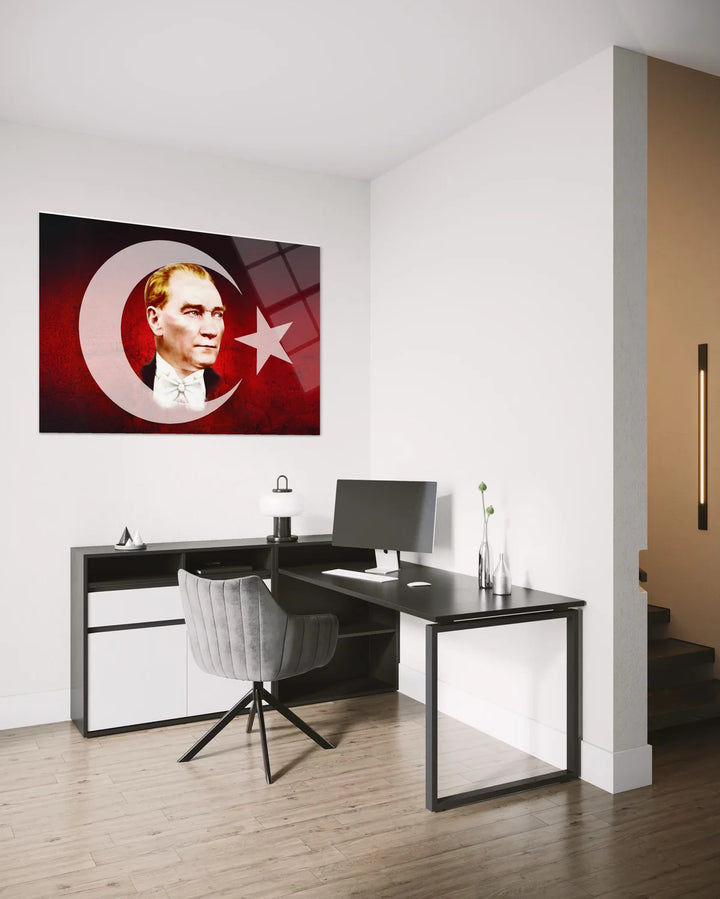 Atatürk ve Hilal