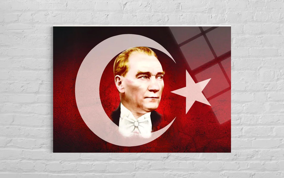 Atatürk ve Hilal