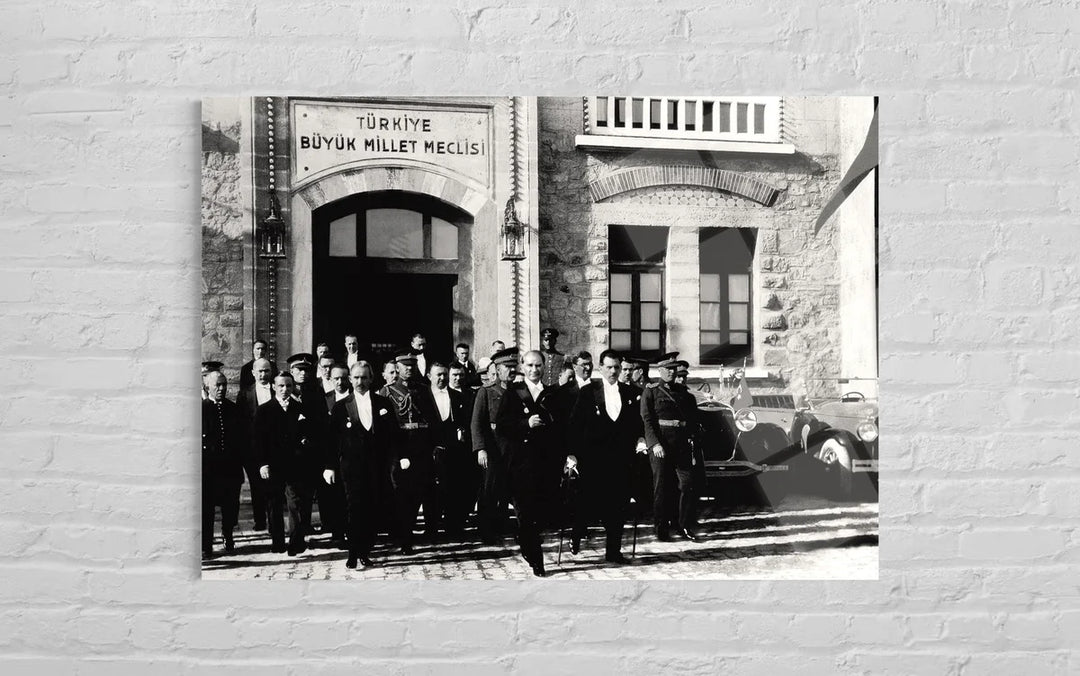 Atatürk ve Büyük Millet Meclisi