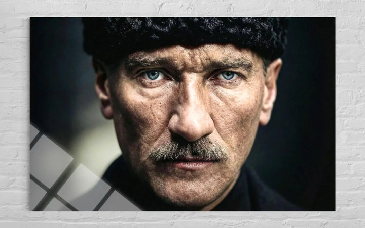 Atatürk Cam Tablo
