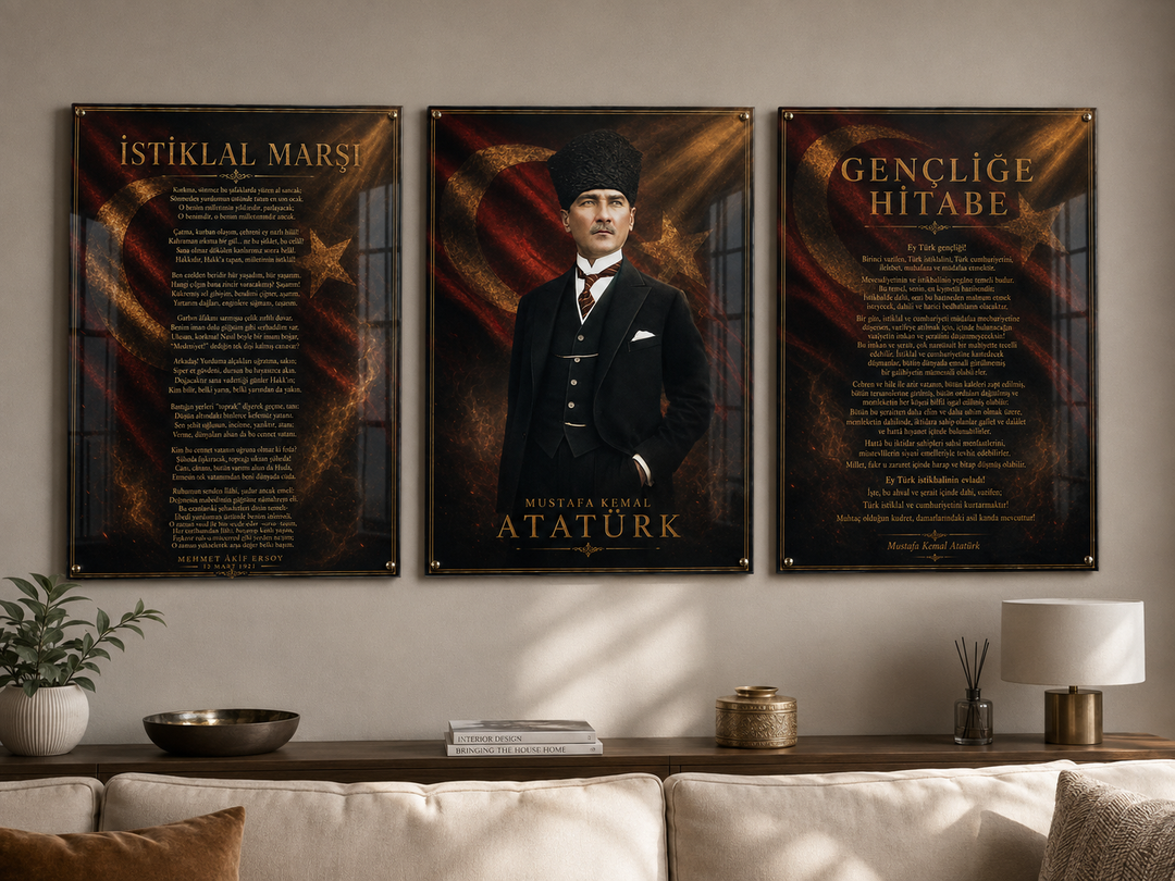 Atatürk, İstiklal Marşı ve Gençliğe Hitabe 3’lü Cam Tablo Seti – Model 11 – oda görünümü 3