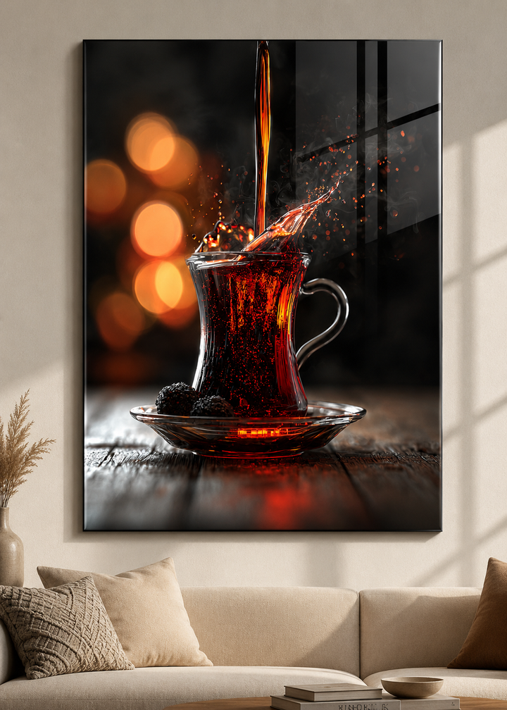 Çay Dökülme Anı Siyah Fon Temperli Cam Tablo – duvar dekorasyonu görünümü